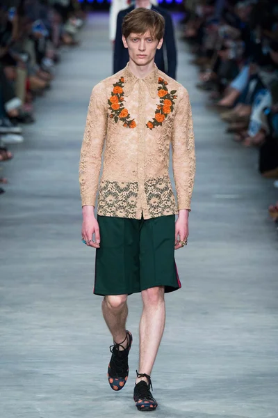 Look 6